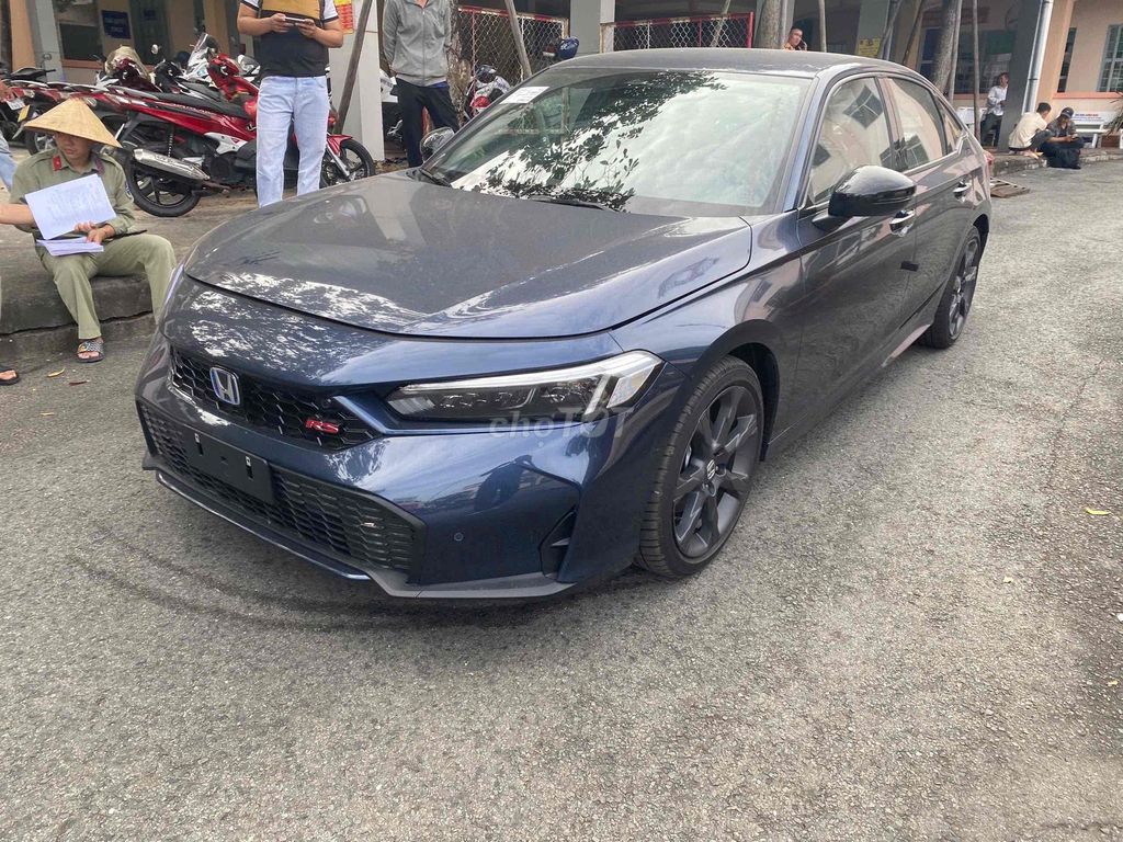 Honda RS Hybrid 2025, серый, 3000 км