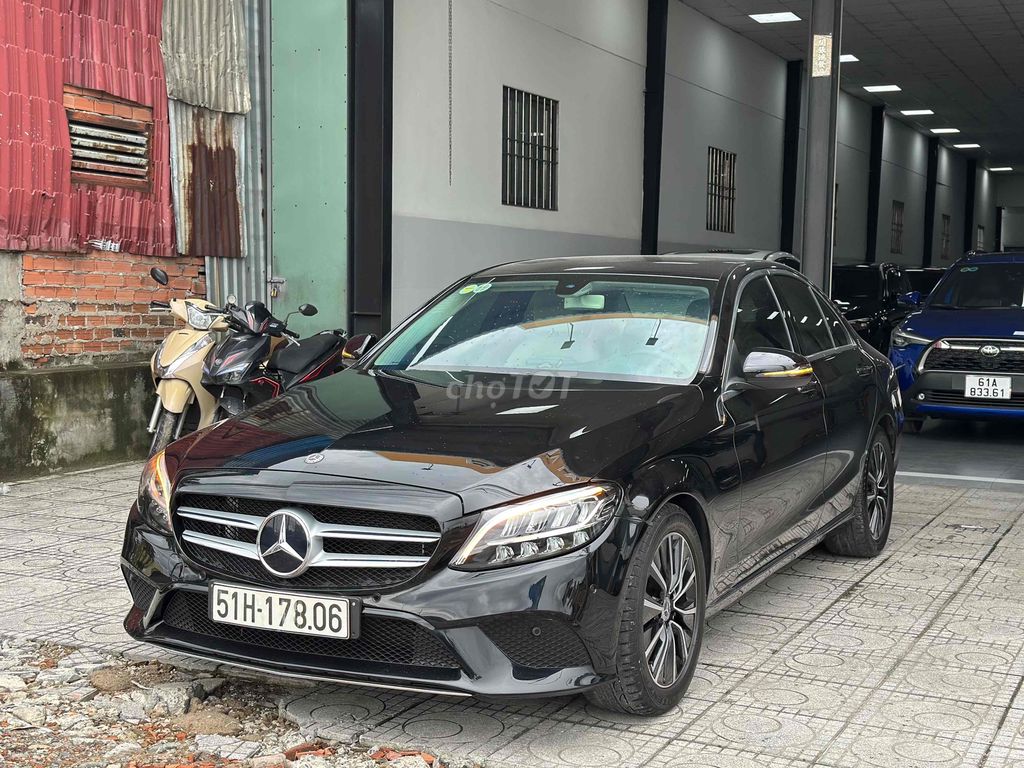 🔴 Mercedes Benz C Class form 2019 C 200 - 44k km. Mua bán Ô tô tại Thành phố Biên Hòa Đồng Nai được đăng bởi Tuấn carhouse hình 1