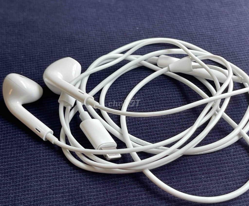 Tai nghe Lihgning iphone zin chính hãng. Mua bán Tivi, Âm thanh tại Quận 8 Tp Hồ Chí Minh được đăng bởi Phụ kiện zin Apple hình 1