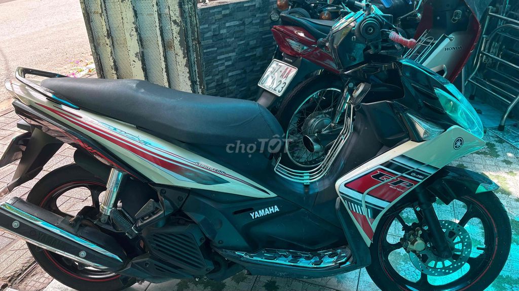 Yamaha Nouvo 5 Fi sạch đẹp máy êm bstp giấy tờ đủ. Mua bán Xe máy tại Quận Tân Phú Tp Hồ Chí Minh được đăng bởi BINH MOTO hình 2