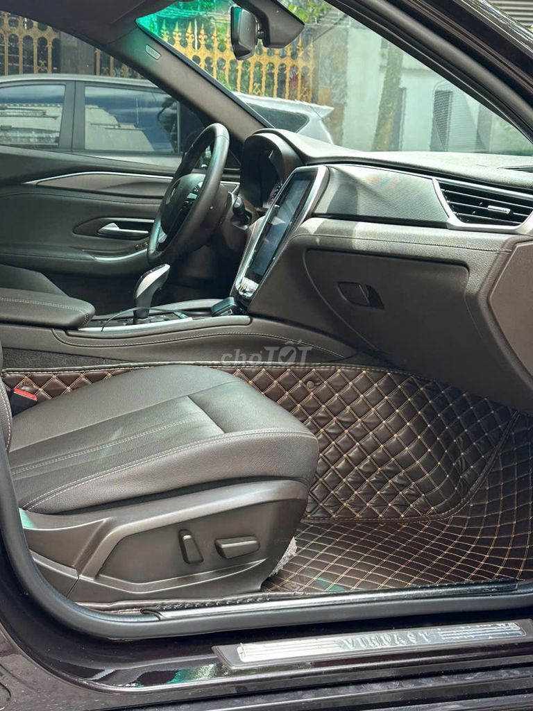 Vinfast Lux A 2.0 Turbo Base sx 2021. Mua bán Ô tô tại Quận Long Biên Hà Nội được đăng bởi AUTO TÂN HƯNG THỊNH hình 11