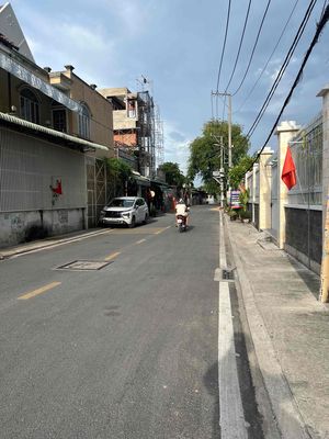 Bán GẤP nhà mặt tiền Ấp Chánh 4, Xã Hóc Môn