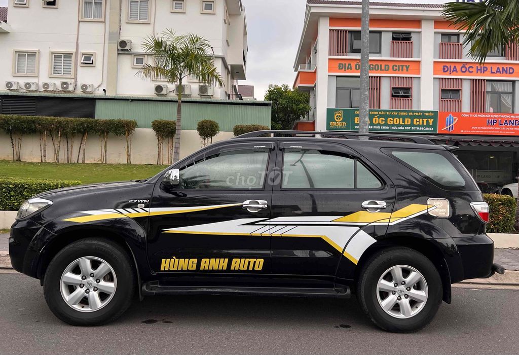 Toyota Fortuner 2010 2.7V 4x4 AT số tự động 2 cầu. Mua bán Ô tô tại Thị xã Bến Cát Bình Dương được đăng bởi Nguyễn Trọng Hùng hình 4