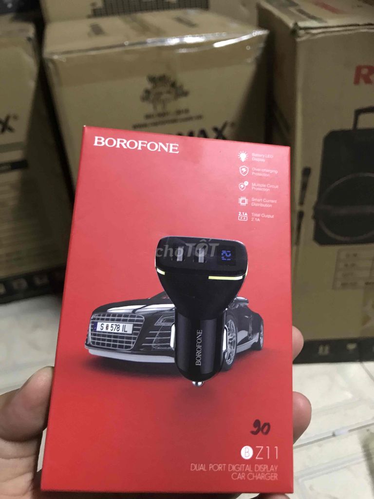 Sạc điện thoại trên ô tô tại tp Vĩnh Long. Mua bán Phụ kiện (Màn hình, Chuột...) tại Thành phố Vĩnh Long Vĩnh Long được đăng bởi Happy Gift Shop Vĩnh Long hình 1