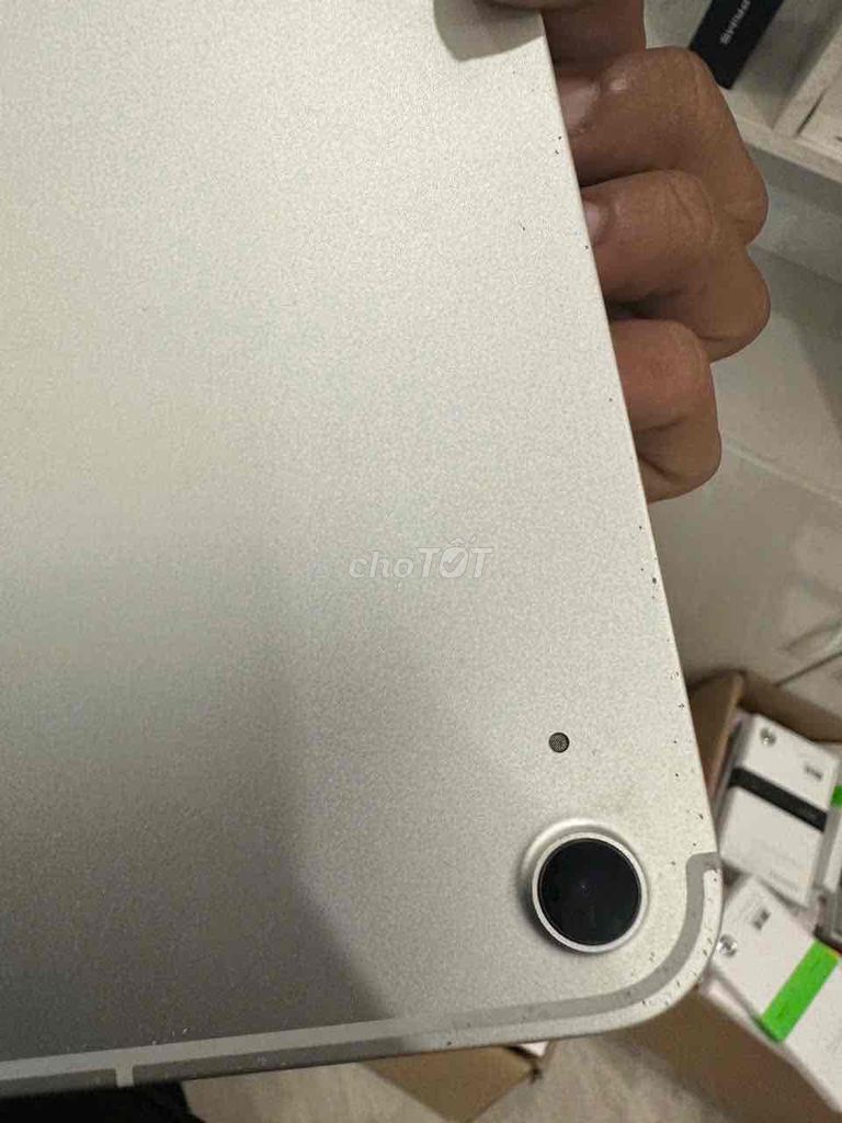 Apple iPad Gen 10 Wifi + 5G 64GB Bạc. Mua bán Máy tính bảng tại Thành phố Biên Hòa Đồng Nai được đăng bởi EZ game hình 1