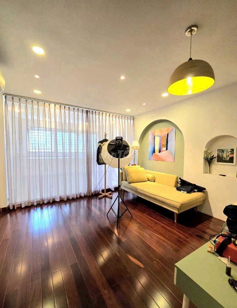 Автомобильная аллея Бинь Тхань, 55 м2, 10,5 миллиарда долларов