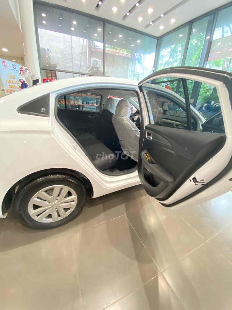 MG5 MT Chiếc   sedan hạng C giá tốt mà chất lượng. Mua bán Ô tô tại Quận Đống Đa Hà Nội được đăng bởi Phạm Quốc Khánh hình 6