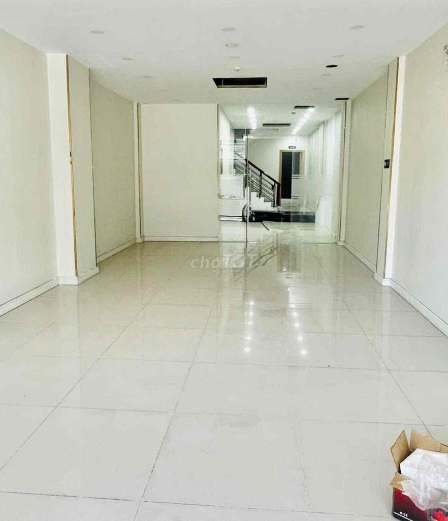 💜Cho thuê nhà 6 tầng mặt tiền Nguyễn Văn Linh , thang máy , dtsd 750m2