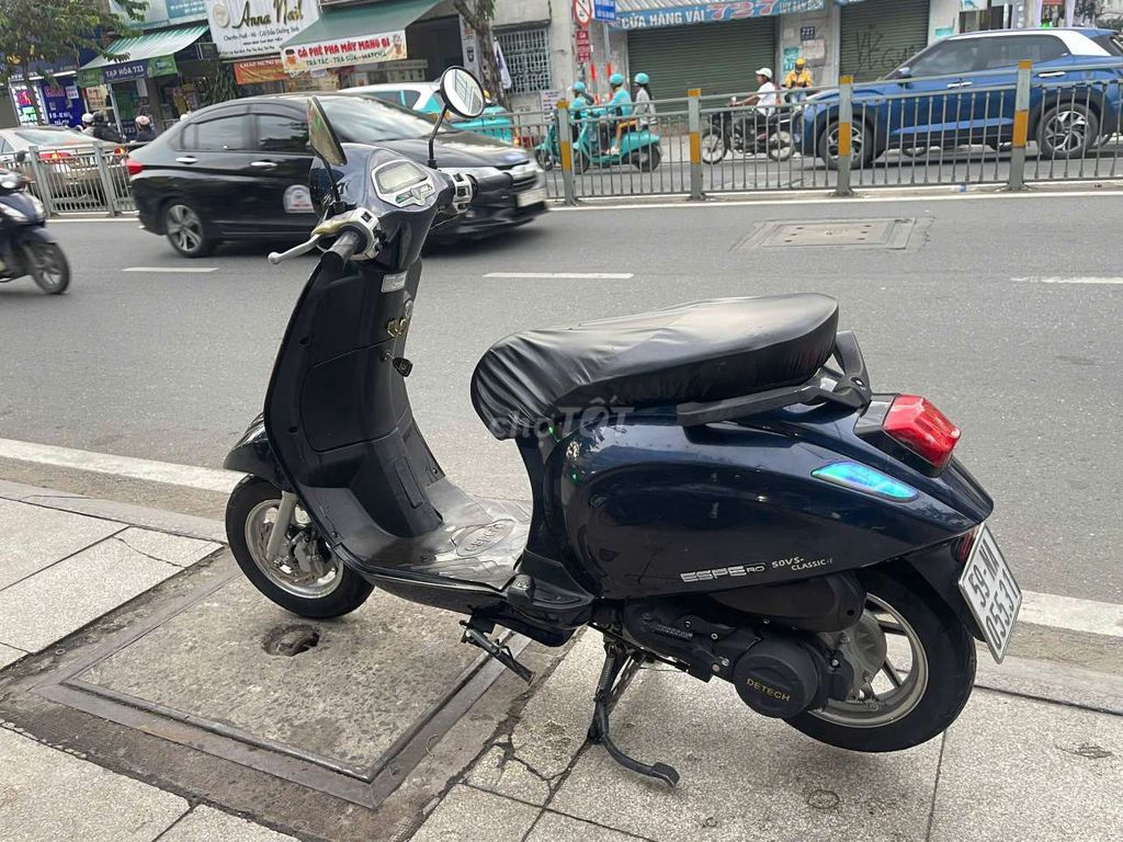 Tay ga vespa 50cc 2022 mới 90% Bstp chính chủ. Mua bán Xe máy tại Quận Tân Phú Tp Hồ Chí Minh được đăng bởi Tuanduy hình 4