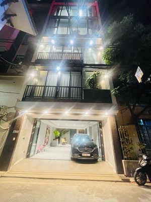 Townhouse 28 m² · Đường Đàm Quang Trung