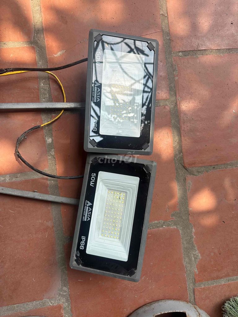 Đèn rọi ASIA 50W IP66 Đen. Mua bán Đèn tại Huyện Đan Phượng Hà Nội được đăng bởi Anh hình 1
