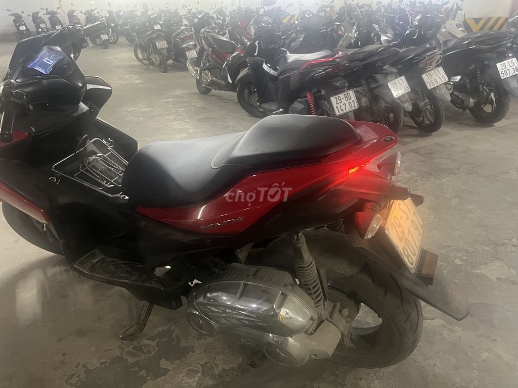 Yamaha NVX 2018 màu Đỏ. Mua bán Xe máy tại Quận Bắc Từ Liêm Hà Nội được đăng bởi Tuấn hình 1