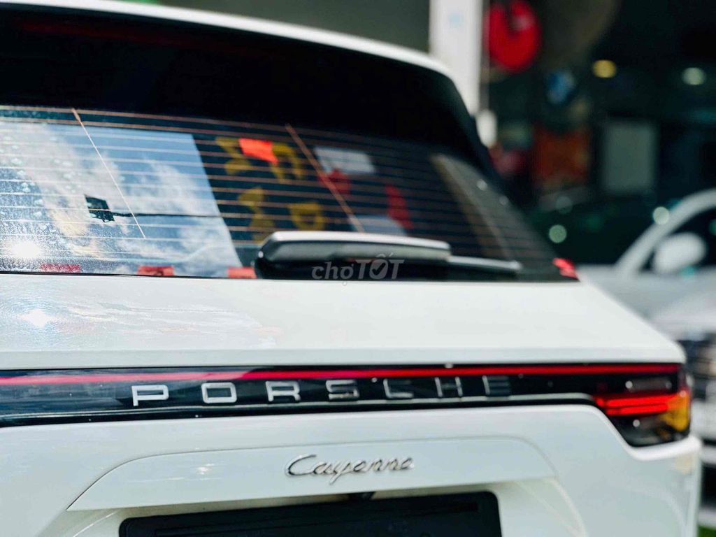 Porsche Cayenne Cayenne  Model 2022. Mua bán Ô tô tại Quận 8 Tp Hồ Chí Minh được đăng bởi Hồng Phúc hình 2