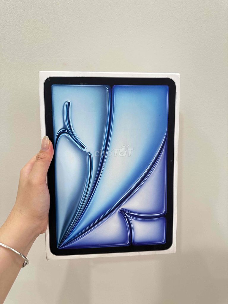 Ipad air M3 128gb 11 inch 2026 new nguyên seal. Mua bán Máy tính bảng tại Quận Tân Bình Tp Hồ Chí Minh được đăng bởi Thanh Trúc hình 1