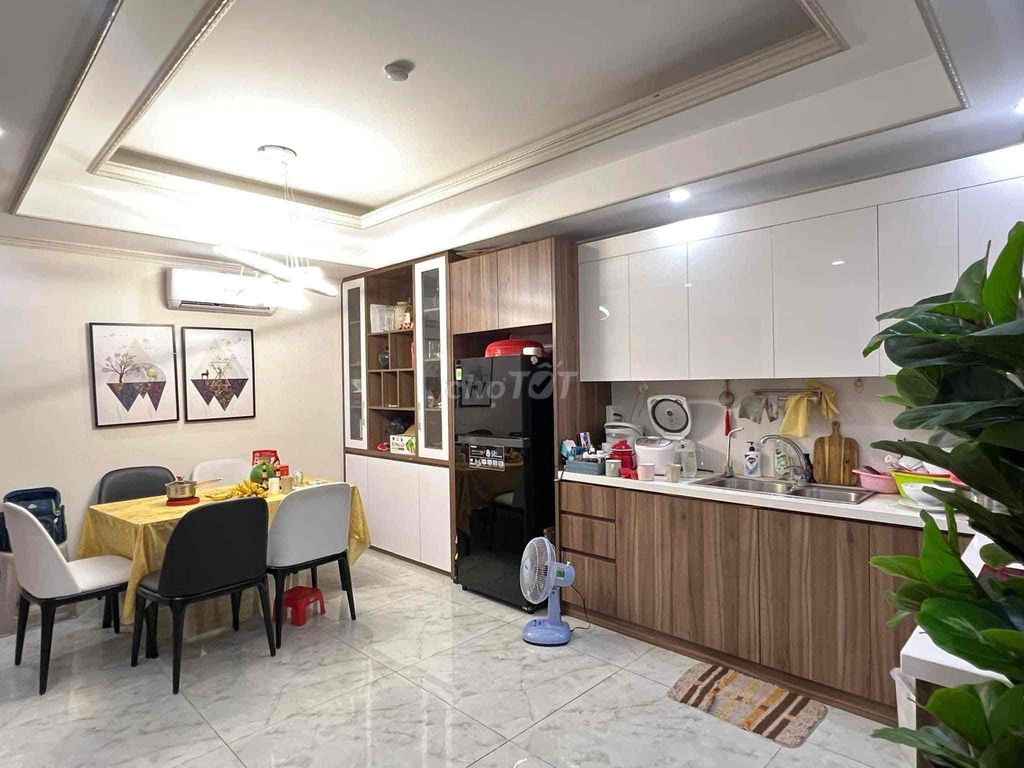 chung cư homyland riverside,căn góc 95m 3pn2wc ngay mặt tiền nguyễn du