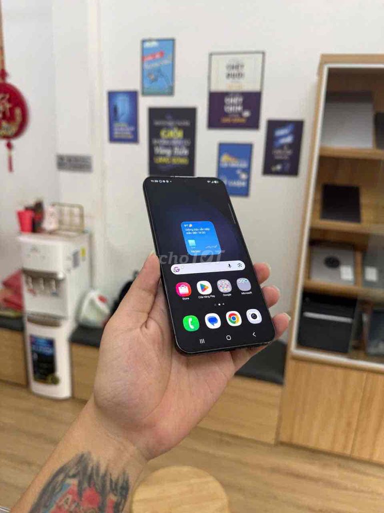 Samsung S23 Plus QTE 8GB 256GB Đen 2 sim. Mua bán Điện thoại tại Quận Đống Đa Hà Nội được đăng bởi KT Hà Nội Mobile hình 1