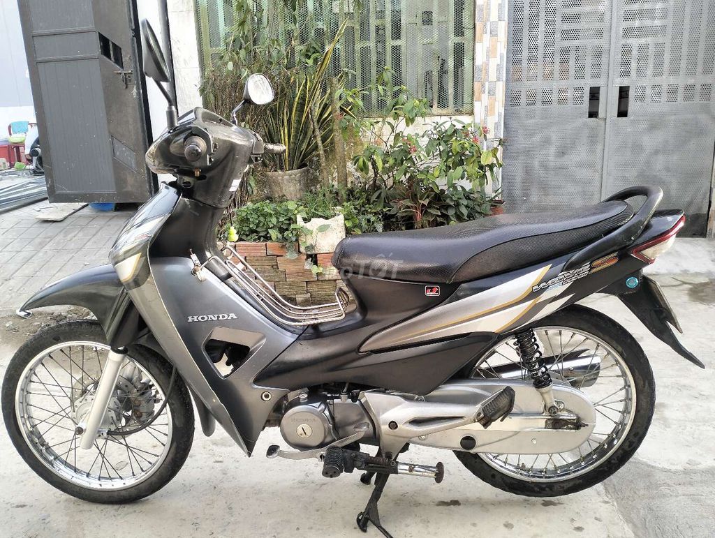 Honda Wave Đen Bạc 25601 km. Mua bán Xe máy tại Quận Bình Thuỷ Cần Thơ được đăng bởi nhật Cường  hình 1