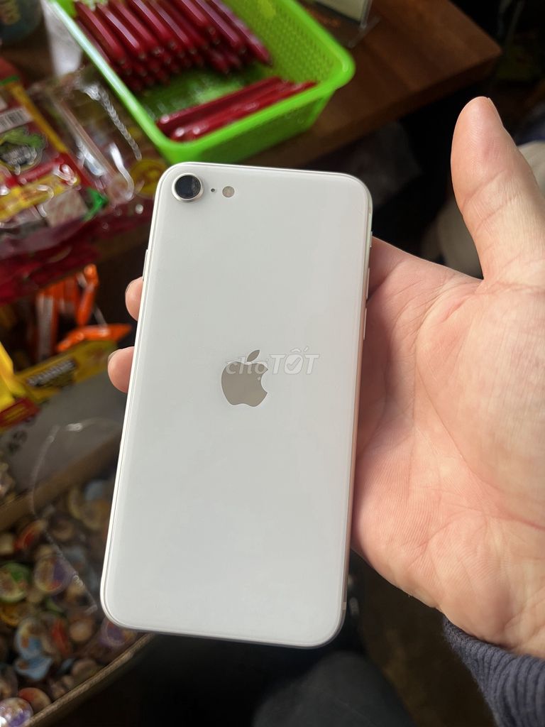 Apple iPhone SE 2020 Trắng Đã sử dụng. Mua bán Điện thoại tại Huyện Ia Grai Gia Lai được đăng bởi Duy Tâm hình 1