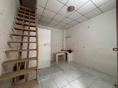 Аренда · 2 комн. · 15 м² · Quận 10, ул. Đường Tô Hiến Thành