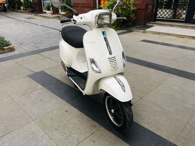 Piaggio Vespa LX 125 3vie đèn vuông chính chủ 2015