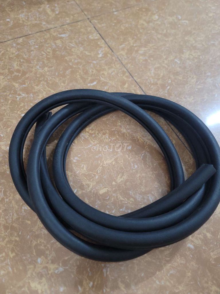 Roăng chống ồn xe ô tô. Mua bán Phụ tùng xe tại Huyện Gia Lâm Hà Nội được đăng bởi Nguyen hình 2