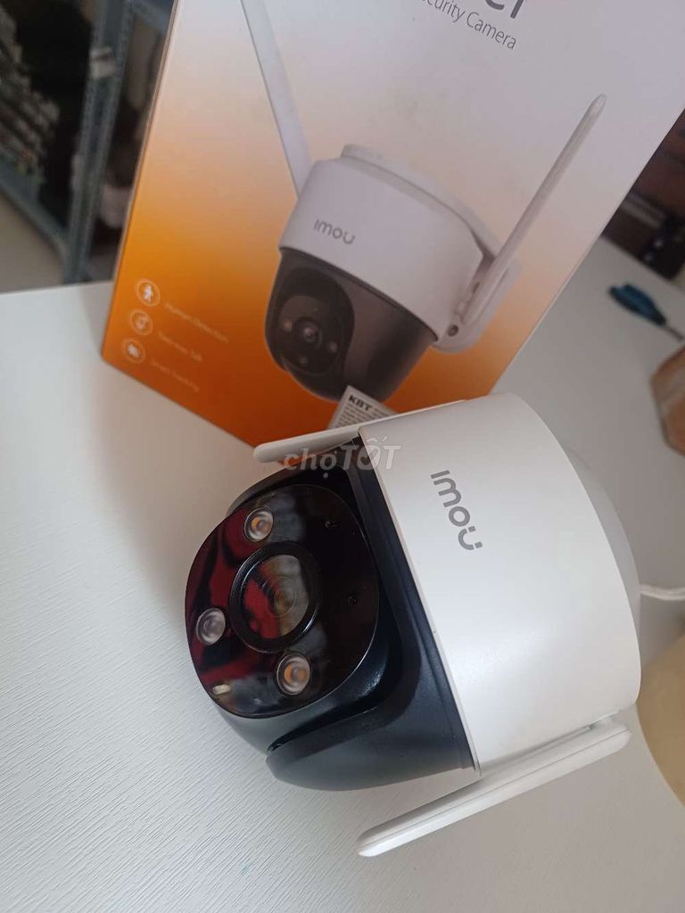 Camera WIFI IMOU 4MP S41FEP thanh lý