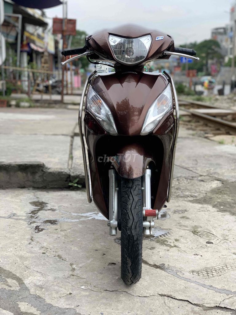 vision zin ,ngon,cực khoẻ, sơn nhựa zin đẹp. Mua bán Xe máy tại Huyện Thanh Trì Hà Nội được đăng bởi xe máy cũ chính hãng hình 2