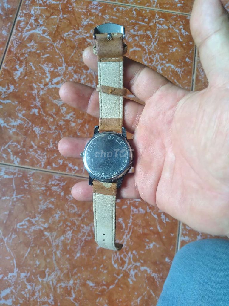Đồng hồ đeo tay nam