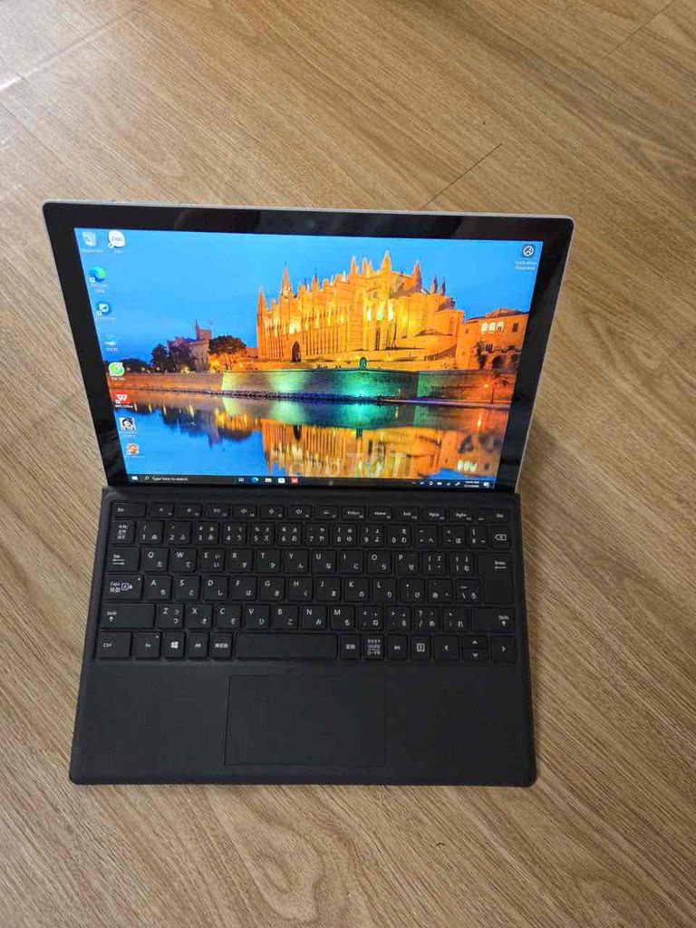 Microsoft Surface Pro 5 i5 8GB/256GB Xám. Mua bán Máy tính bảng tại Quận Tân Bình Tp Hồ Chí Minh được đăng bởi bích tuyền hình 1