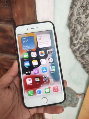 8pluss. 64gb. Pin 100%. Co vân tay. Ngoại hình 95%. Mua bán Điện thoại tại Quận Liên Chiểu Đà Nẵng được đăng bởi Công Lực