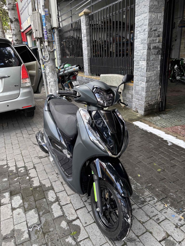 Cần bán lead 4val 2025 xanh nhám. Mua bán Xe máy tại Thành phố Thủ Dầu Một Bình Dương được đăng bởi Hoàng hình 2