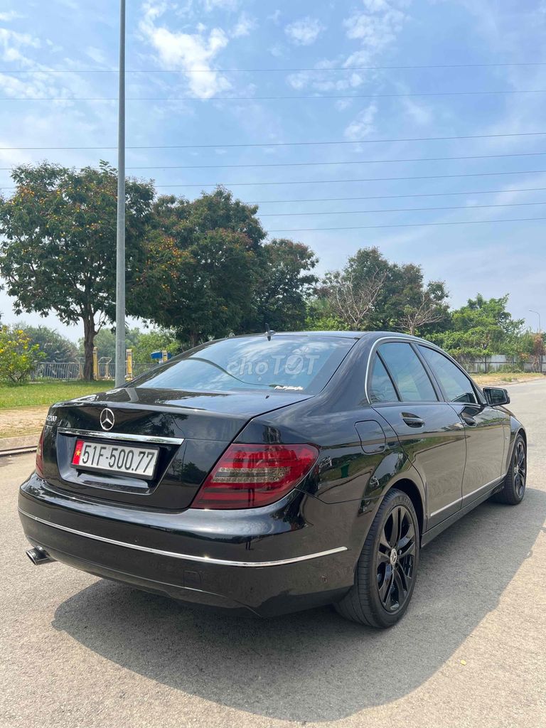 Mercedes Benz C Class 2011 C200 - 112000 km