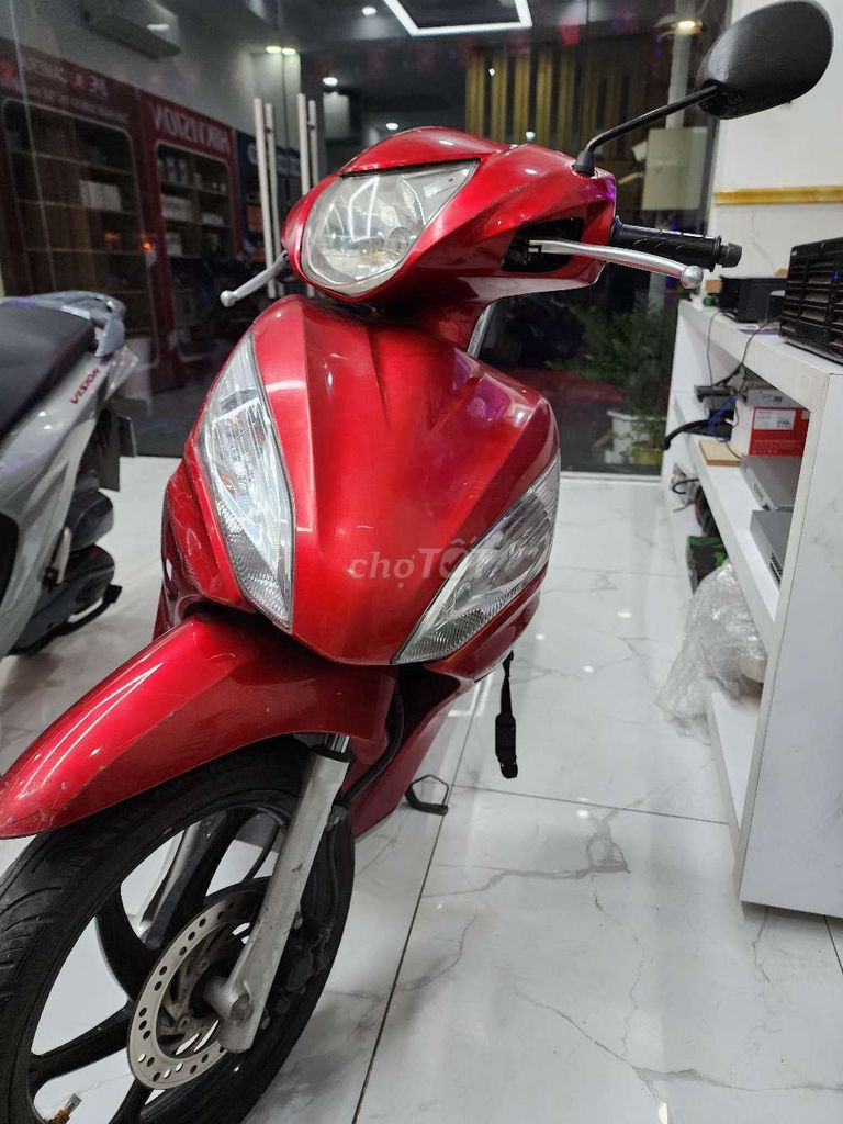 Honda Vision 2011 màu Đỏ. Mua bán Xe máy tại Thành phố Thủ Đức Tp Hồ Chí Minh được đăng bởi Ngô Văn Quân hình 2