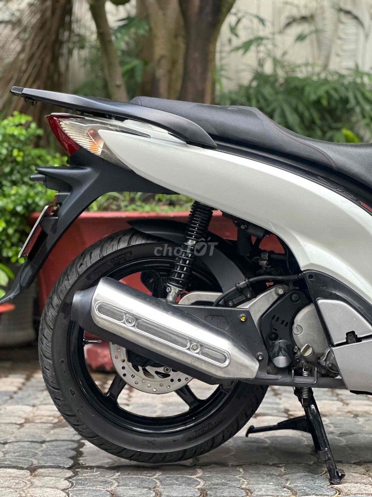 sh 125 nhập 3 cục bstp chính chủ. Mua bán Xe máy tại Quận 10 Tp Hồ Chí Minh được đăng bởi SANG HOÀNG  hình 9