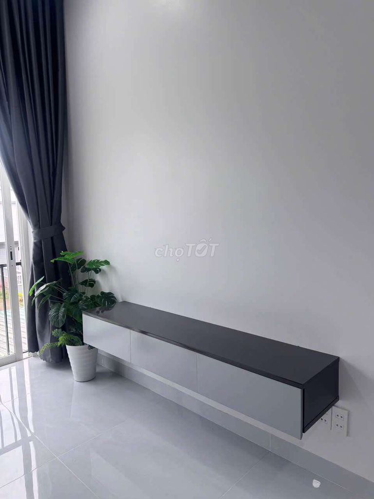 Tủ kệ tivi ngang 1m2, nhựa eco cao cấp. Mua bán Tủ, kệ gia đình tại Quận Bình Thạnh Tp Hồ Chí Minh được đăng bởi Phương thủy hình 1