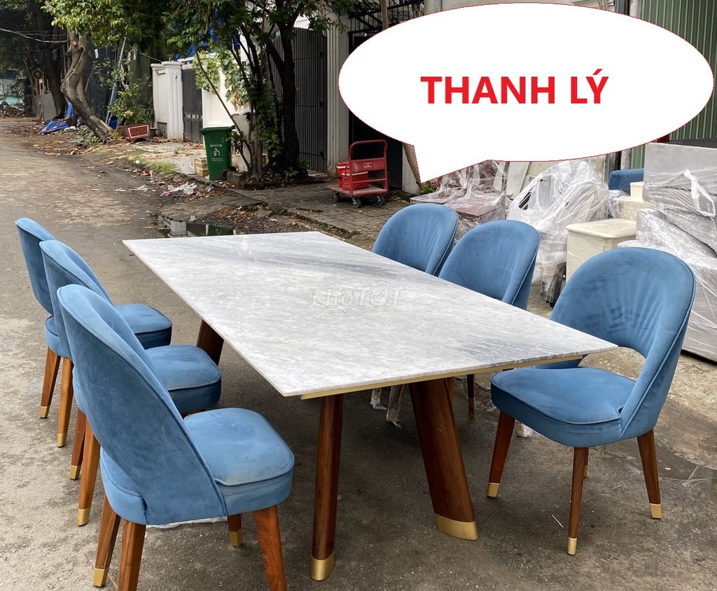 Thanh lý bàn ăn mặt đá 2m4x1m1 kèm 6 ghế bọc nhung