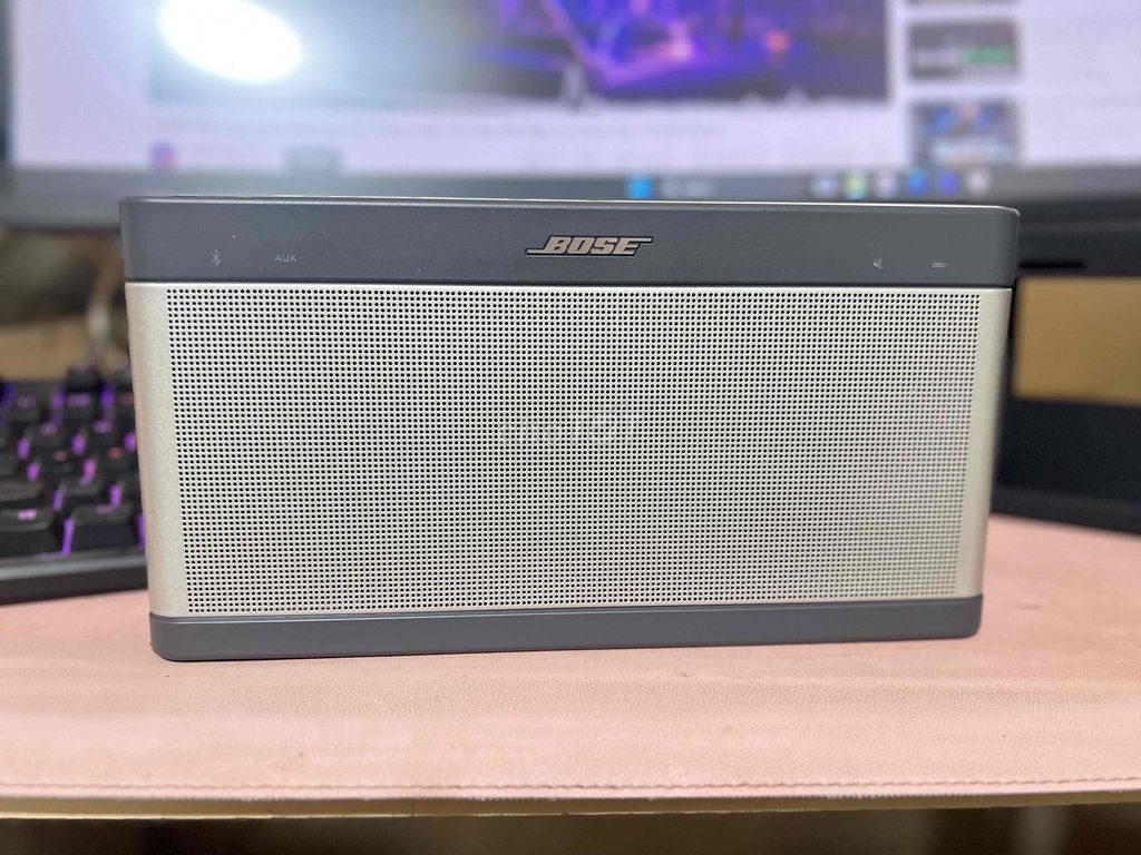 Loa Bluetooth Bose SoundLink III Xám. Mua bán Tivi, Âm thanh tại Thành phố Thủ Dầu Một Bình Dương được đăng bởi lê thành  hình 1