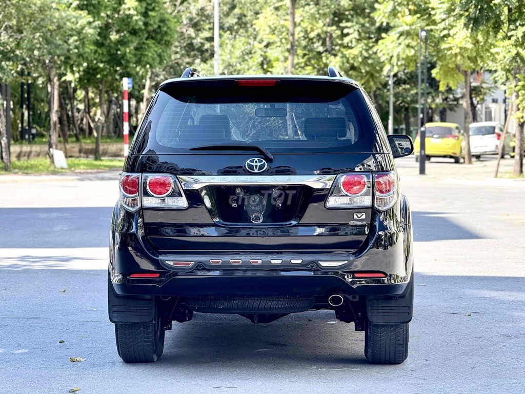 Toyota Fortuner 2.7V 4x2 2016. Mua bán Ô tô tại Quận Long Biên Hà Nội được đăng bởi No1 AUTO hình 2