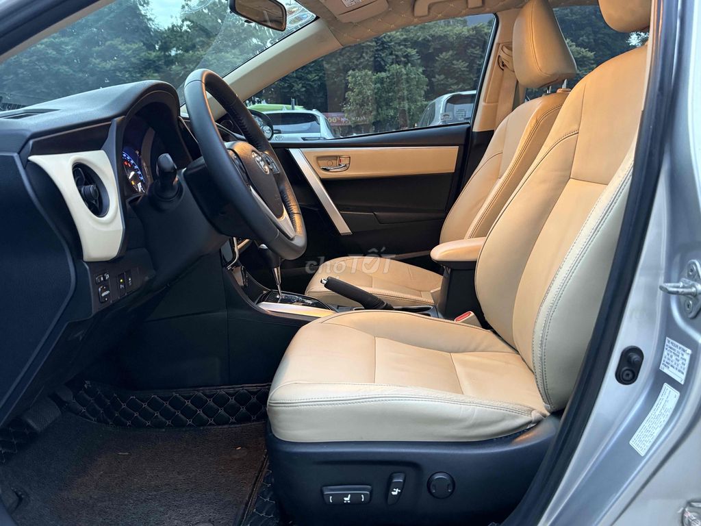 Toyota Corolla Altis 2019 1.8G AT - Xe Cũ Tại Hãng. Mua bán Ô tô tại Quận Bình Thạnh Tp Hồ Chí Minh được đăng bởi Công Sang hình 9