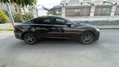 Bán 01 xe Mazda 6 ( màu đen) 20G AT 2015