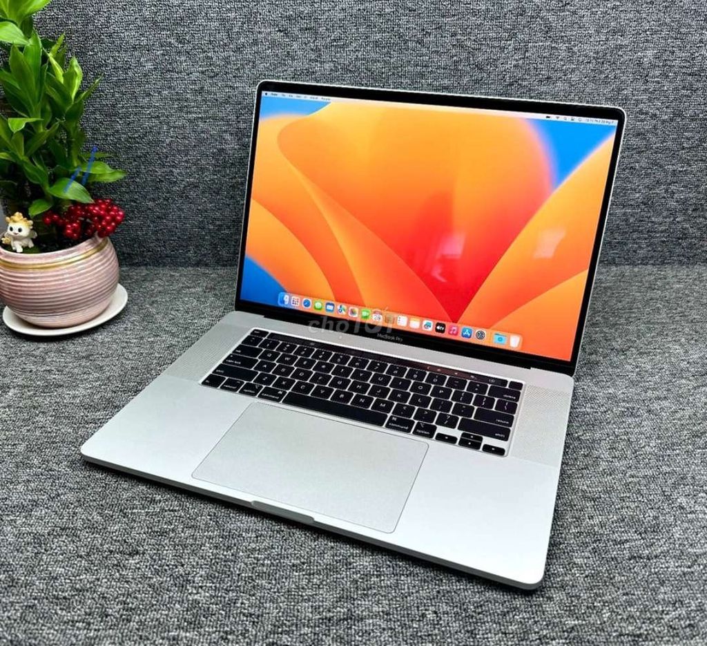 Macbook Pro 16" 2019 - I7 / Ram 16G Chuyên đồ họa