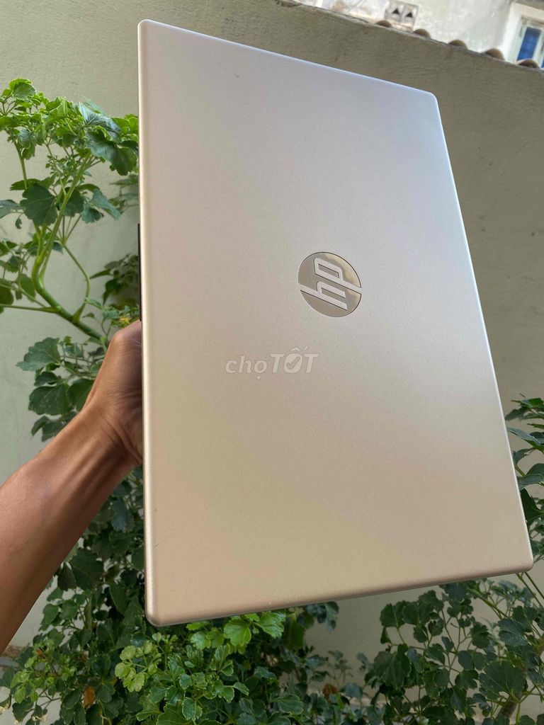 hp 15-fd i3 1315u 8g 512 mỏng đẹp gold. Mua bán Laptop tại Thành phố Phan Thiết Bình Thuận được đăng bởi Dung hình 1