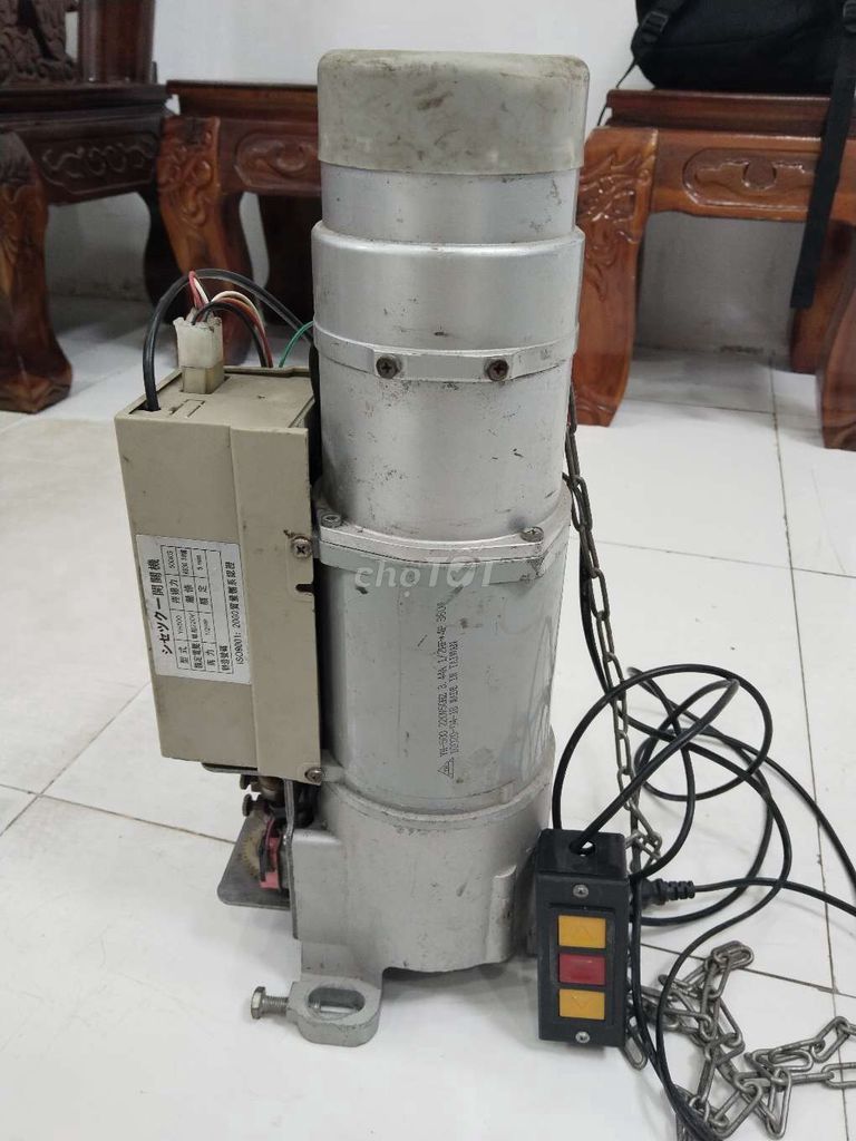 Motor cửa cuốn đã qua sử dụng , bao dùng ạ