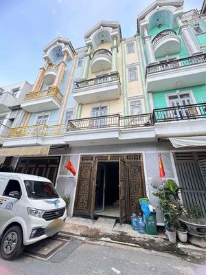 Аренда · 5 комн. · 240 м² · Quận Bình Tân, ул. Hương Lộ 2