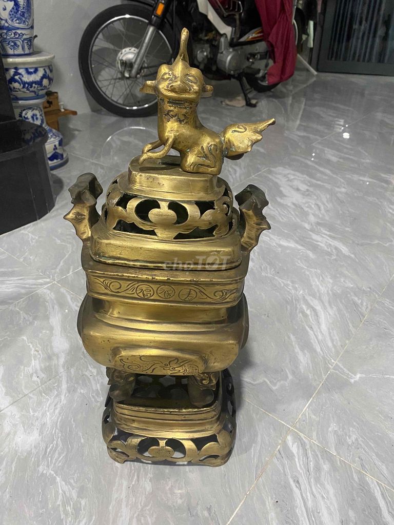 Lư đồng Đã sử dụng. Mua bán Đồ sưu tầm, đồ cổ tại Huyện Bình Chánh Tp Hồ Chí Minh được đăng bởi Hân Bùi hình 1