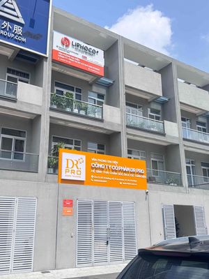 Nhà phố 100 m² · 4 PN · Đường Trần Não