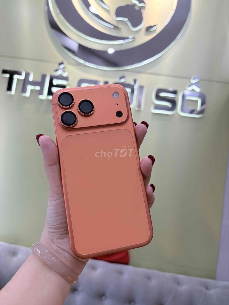 Apple iPhone 17 Pro Max 256GB Cam Còn bảo hành. Mua bán Điện thoại tại Quận Hải Châu Đà Nẵng được đăng bởi Chi Nhánh Thế Giới Số Đà Nẵng hình 1