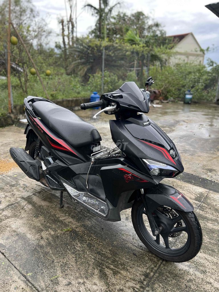 bán hoặc giao lưu xe khác ab 2017 zin nguyên bản. Mua bán Xe máy tại Thành phố Vinh Nghệ An được đăng bởi Phan nhân hình 4