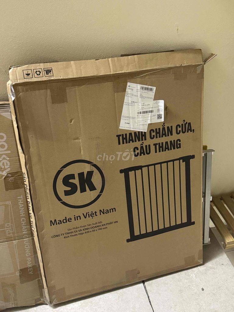 Thanh chắn cầu thang SK Kim loại Trắng. Mua bán Mẹ và bé tại Quận Nam Từ Liêm Hà Nội được đăng bởi Ngmy hình 1
