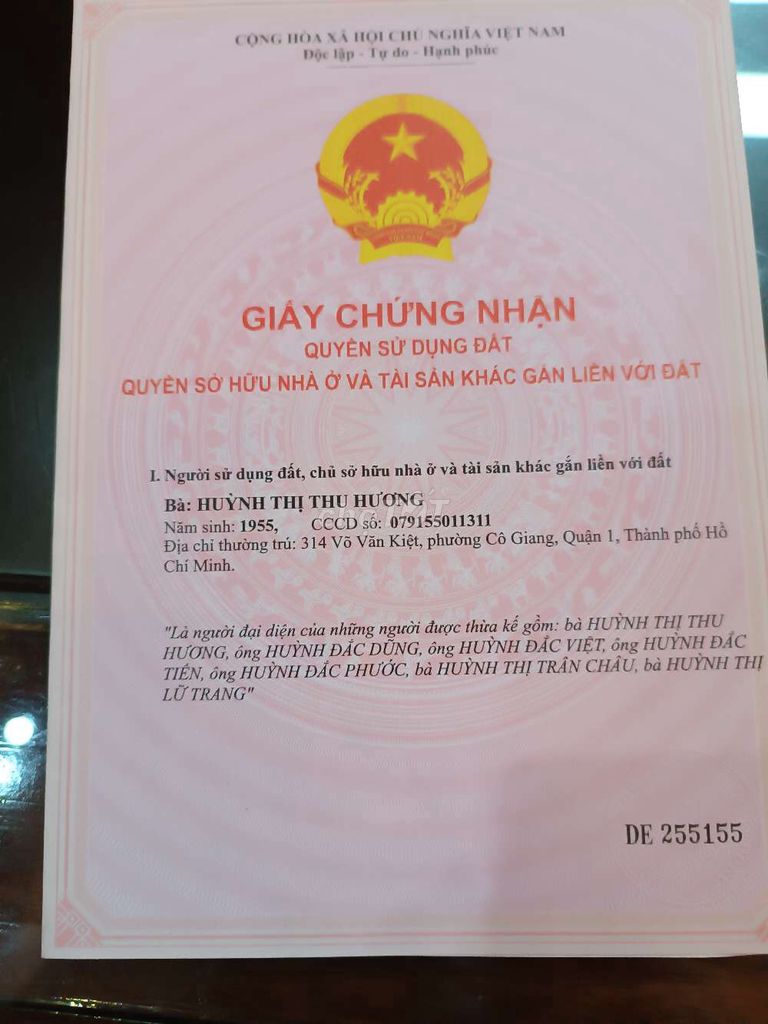 Bán gấp nhà mặt tiền Nguyễn Tất Thành